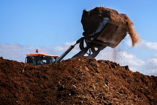 Dirt Spreading in Dublin